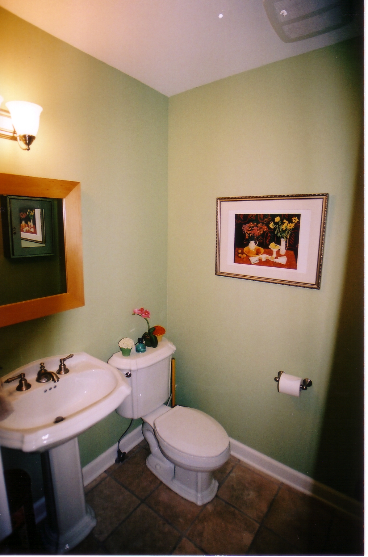 Small Half Bathroom Dimensions